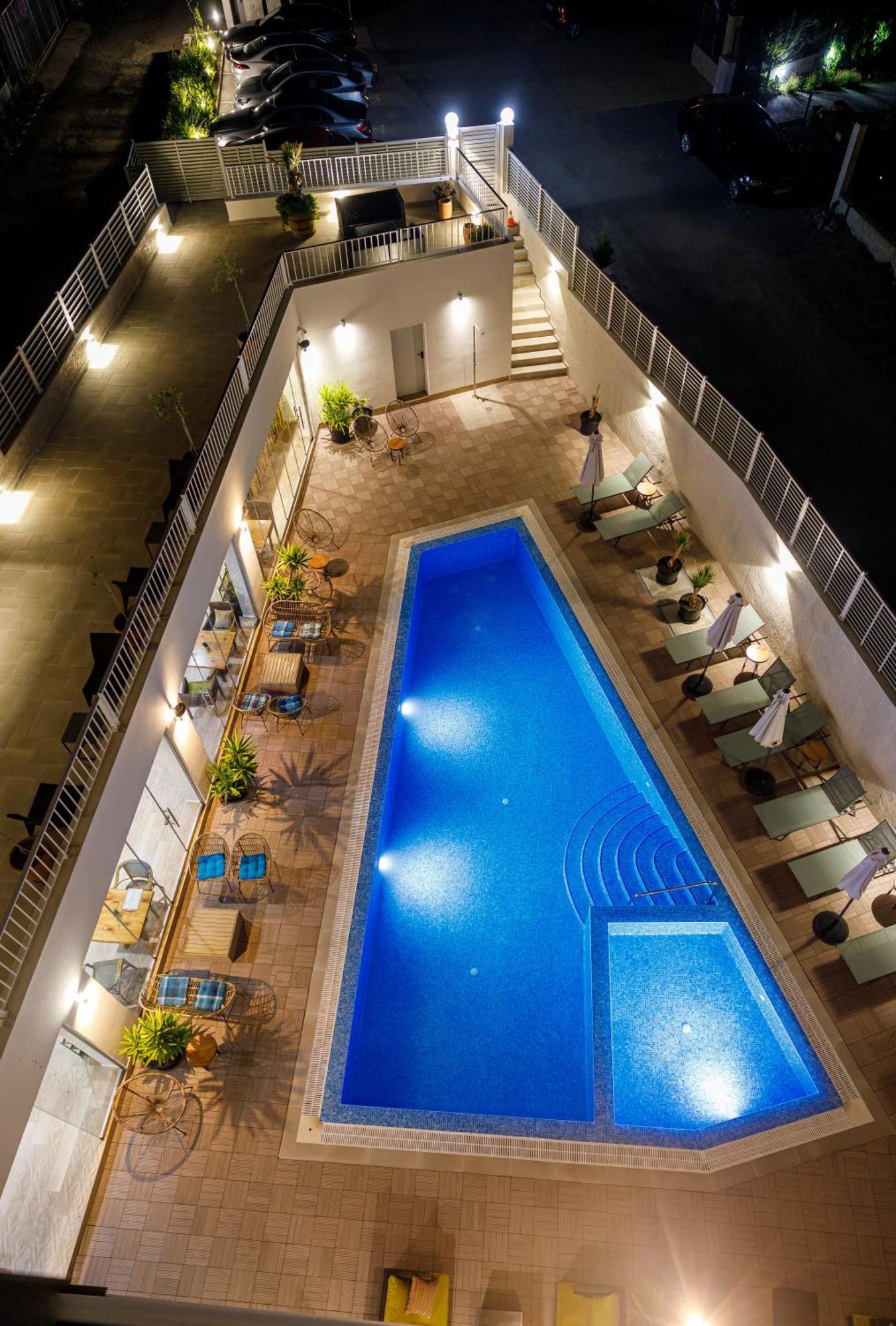 Ji Hotel โซโซโปล ภายนอก รูปภาพ